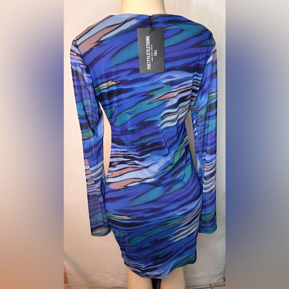 NWT PrettyLittleThing Tall BlueTextured Print Mesh CutOut Front Bodycon Dress 10 - Picture 4 of 16